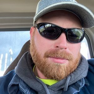 Meet your Posher, Jonathan